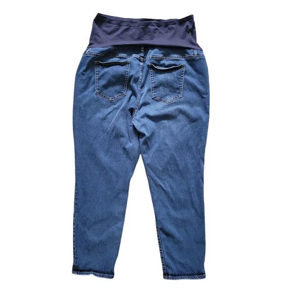 GAP Maternity Best Girlfriend Soft Wear Full Panel Dark Wash Crop Jeans Sz 34R - Picture 3 of 8